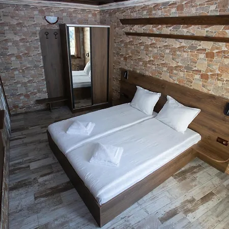 Holiday home къща за гости Angelovi Veliko Tarnovo